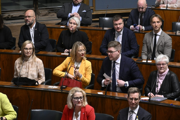 Finns want to limit politicians’ overlapping roles
Finns want to limit politicians’ overlapping roles