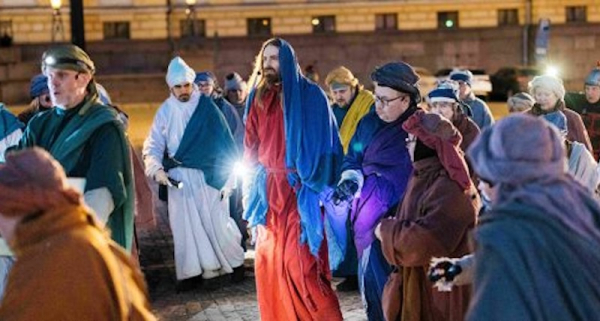 Via Crucis returns to Helsinki’s Senate Square on Easter Saturday
Via Crucis returns to Helsinki’s Senate Square on Easter Saturday