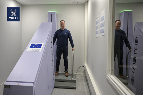 New Customs imaging device detects drug smugglers at Helsinki Airport
New Customs imaging device detects drug smugglers at Helsinki Airport
