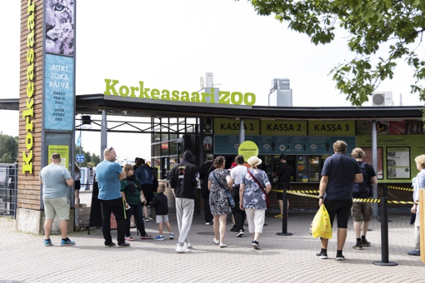 Korkeasaari Zoo attracts tourists, locals all year round