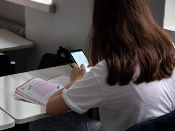 Fewer Finnish children starting school with smartphones
Fewer Finnish children starting school with smartphones