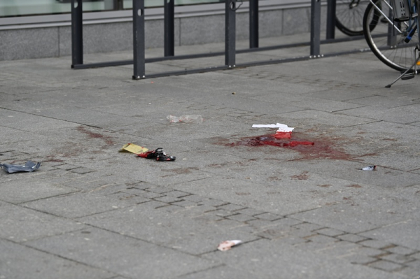 
					
				Four stabbed near Tampere shopping centre, suspect in custody
			